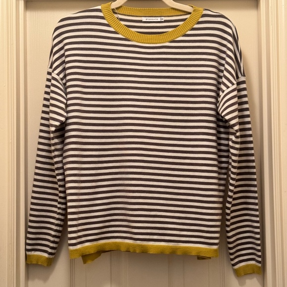 Staccato Tops - NWOT Staccato Long Sleeve Top Size Medium